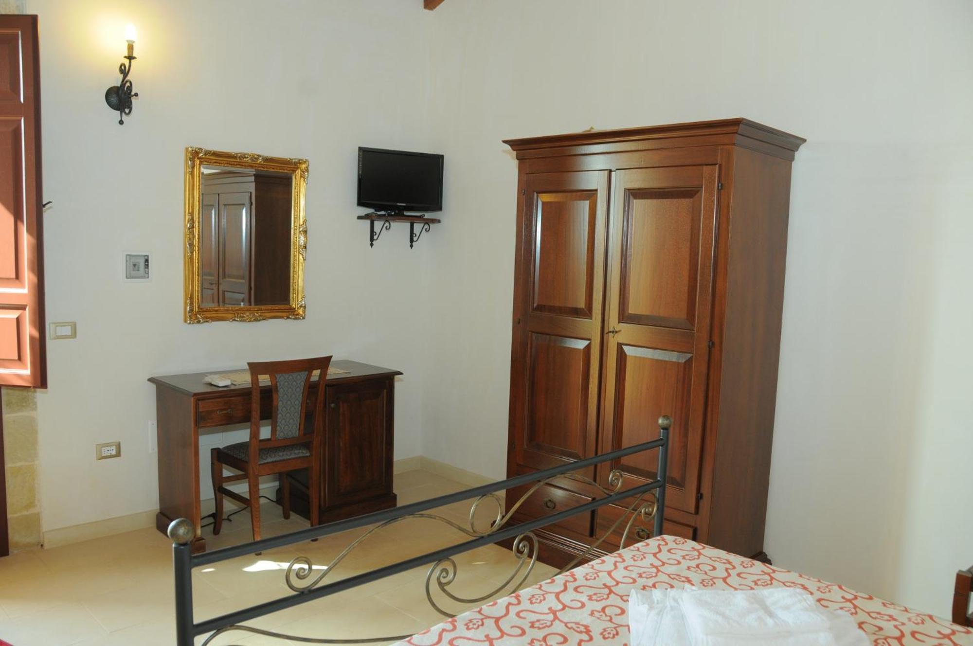 Agriturismo Masseria Quaremme Carpignano Salentino Ruang foto